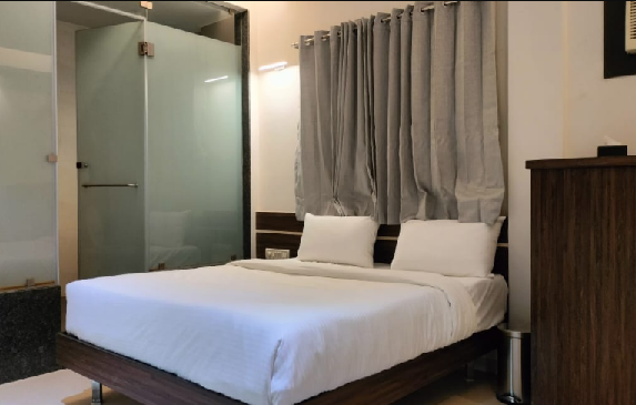 Vinayak Residency | Deluxe Room 